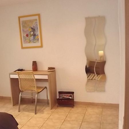 Chambres D'Hotes- Le Pre Aux Anes Albon Oda fotoğraf