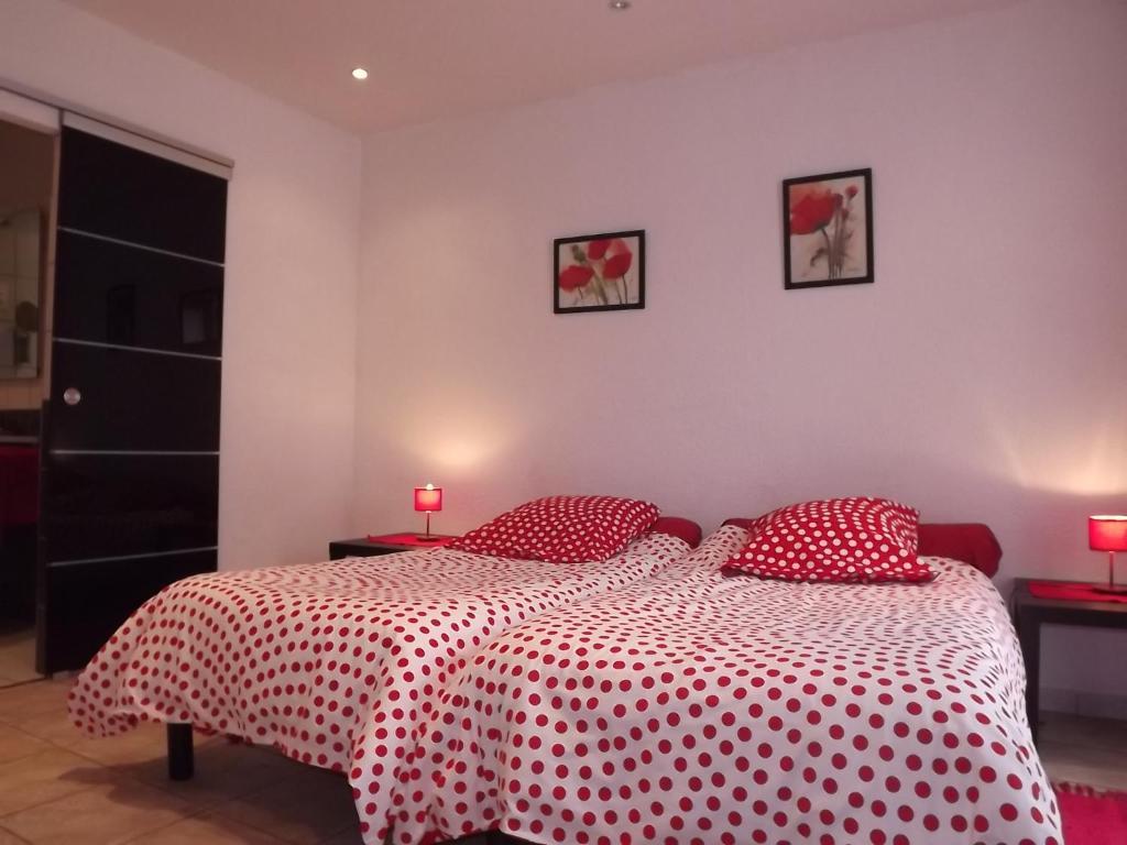Chambres D'Hotes- Le Pre Aux Anes Albon Oda fotoğraf